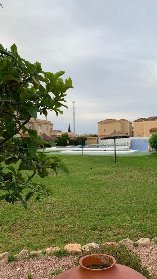 Holiday House Torrevieja Exteriér fotografie